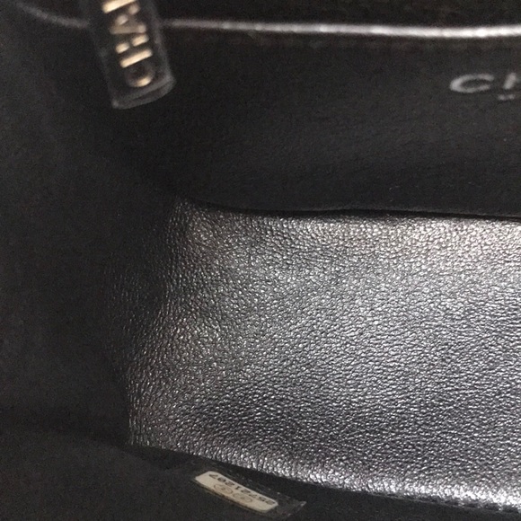 💰SOLD💰💯AUTHENTIC CHANEL MINI SQUARE CAVIAR - Picture 6 of 7